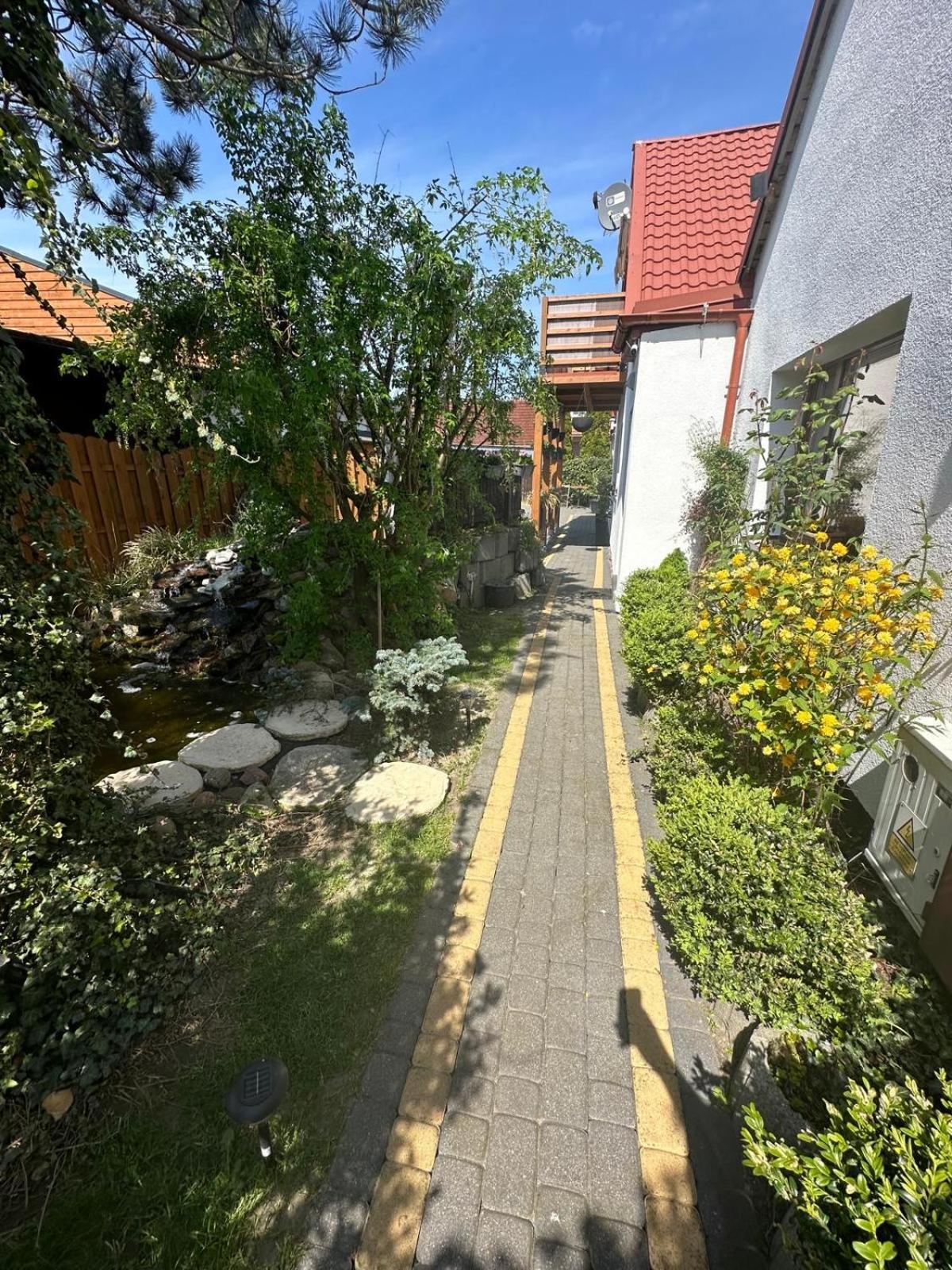 Apartamento Pokoje Przy Kawiarence 3 Rewa Exterior foto